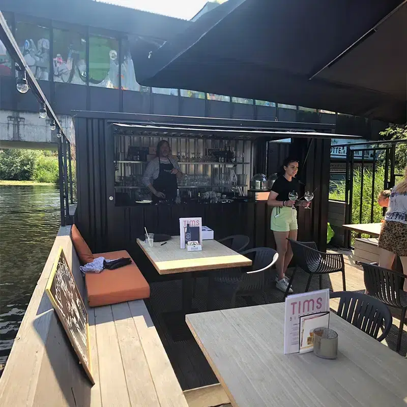 Barcontainer-op-de-hoot – Copie